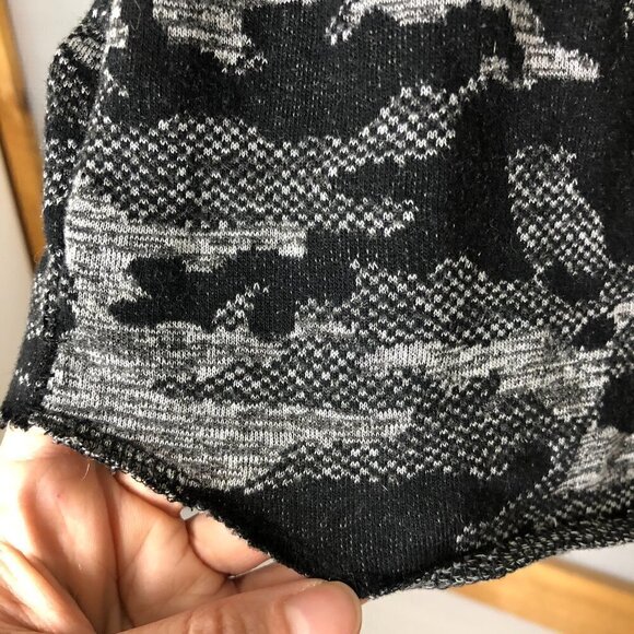 S--dry Black Grey Camoflauge Camo Raw Edge Long Sleeve Top Sz L - Picture 3 of 7
